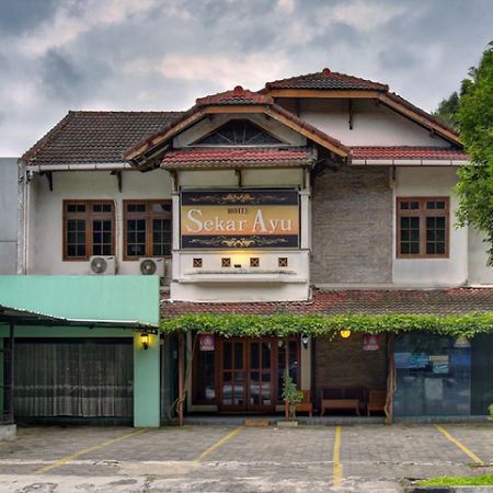 Sekar Ayu Hotel Malioboro Mitra Reddoorz Yogyakarta Exterior photo