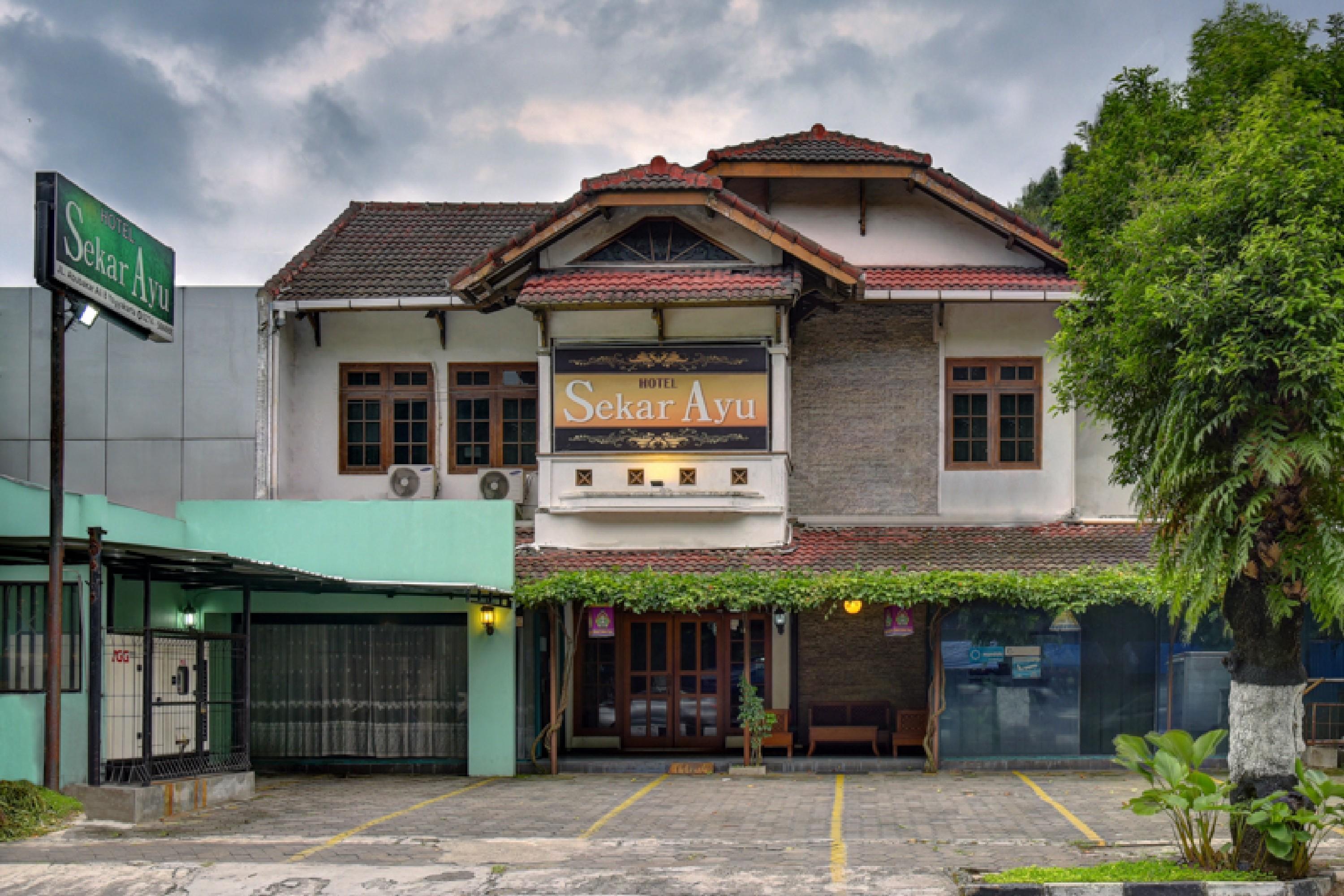 Sekar Ayu Hotel Malioboro Mitra Reddoorz Yogyakarta Exterior photo