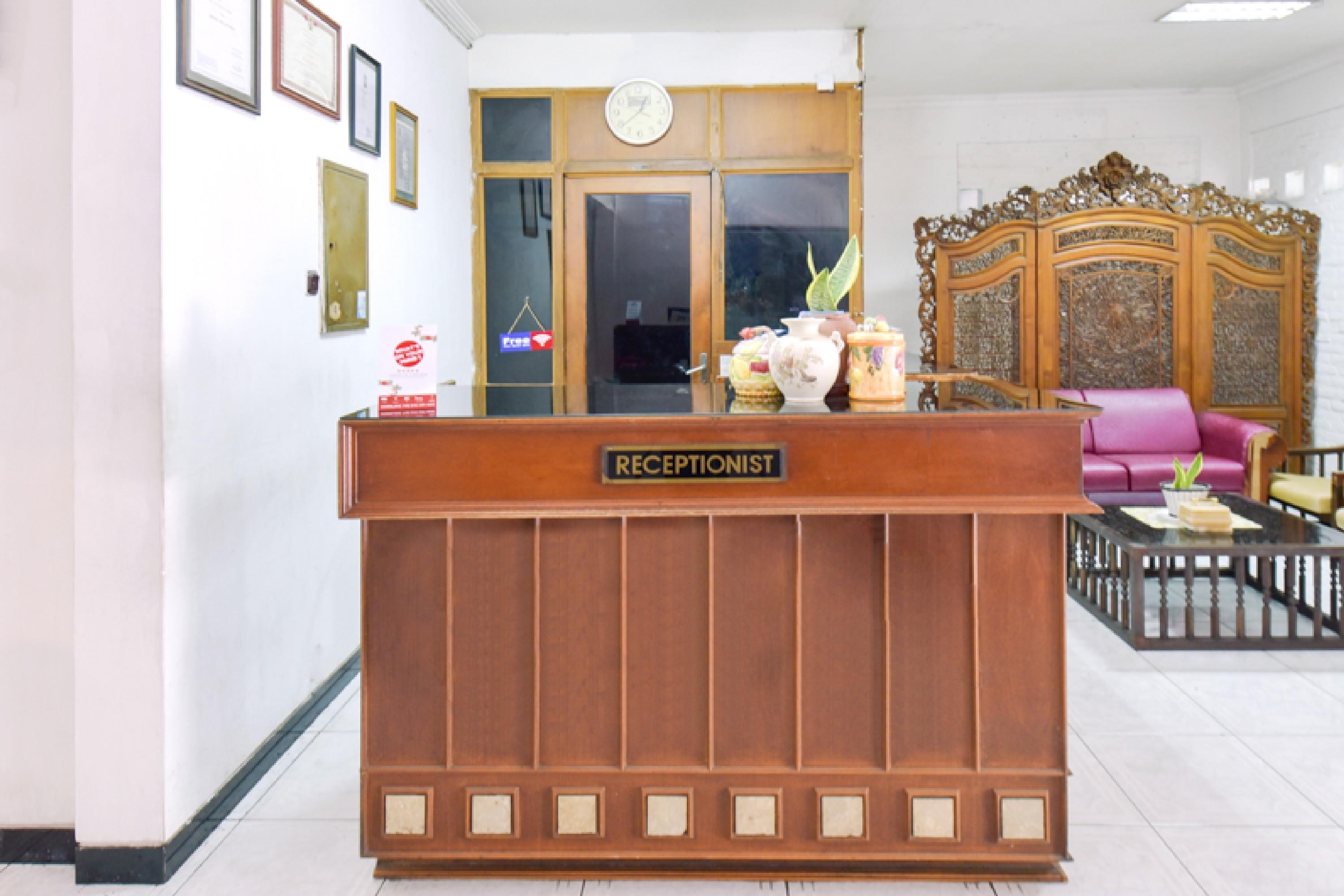 Sekar Ayu Hotel Malioboro Mitra Reddoorz Yogyakarta Exterior photo