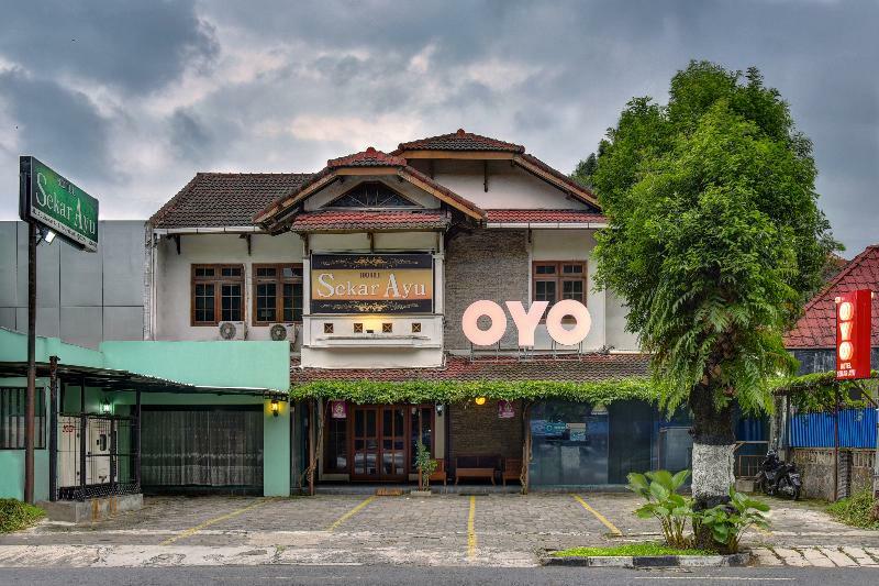 Sekar Ayu Hotel Malioboro Mitra Reddoorz Yogyakarta Exterior photo